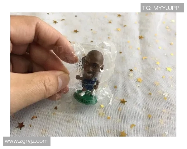 打造专属足球明星人偶的厂家助你实现梦想与激情的完美结合